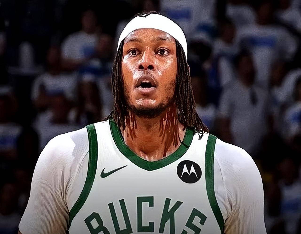 开云体育app-雄鹿球员公开质疑裁判判罚尺度，引争议，时候作品业务显示.-开云体育app