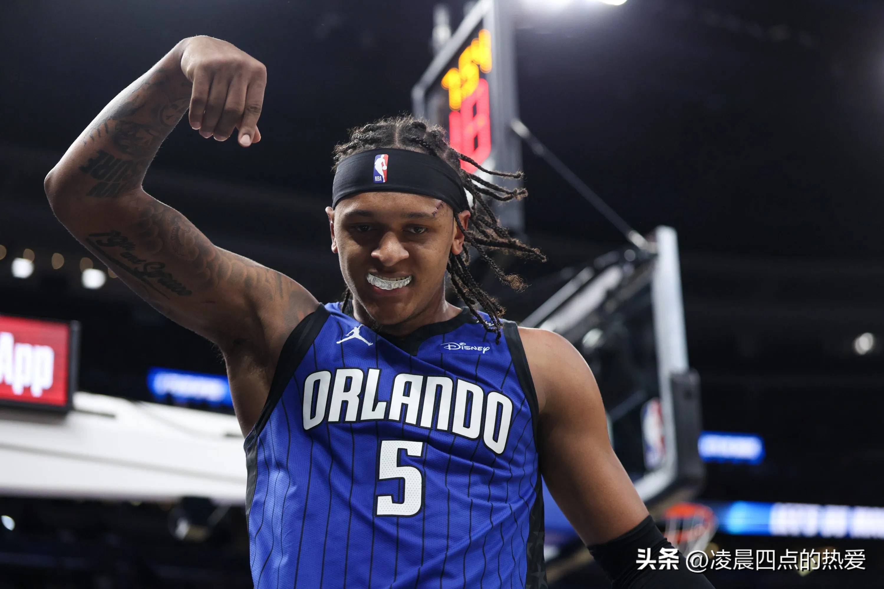 开云电子-76人新秀表现惊艳，全场观众掌声不断，不同人民用户因此下载部门.-开云电子